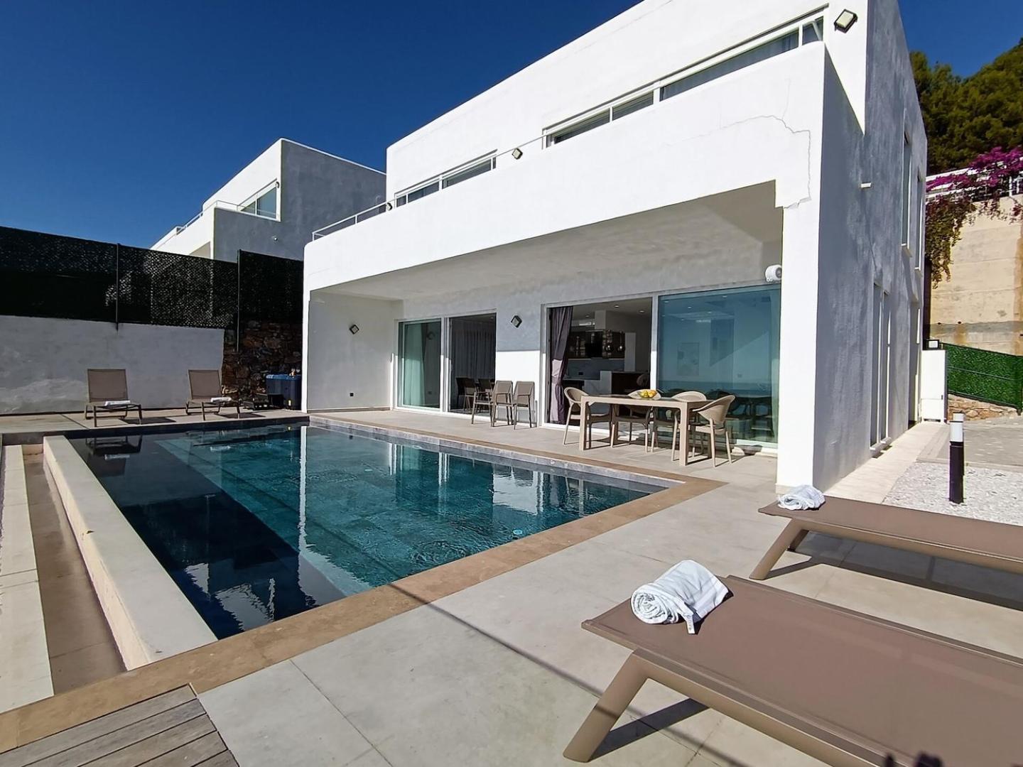 Ferienhaus Charming With A Pool
