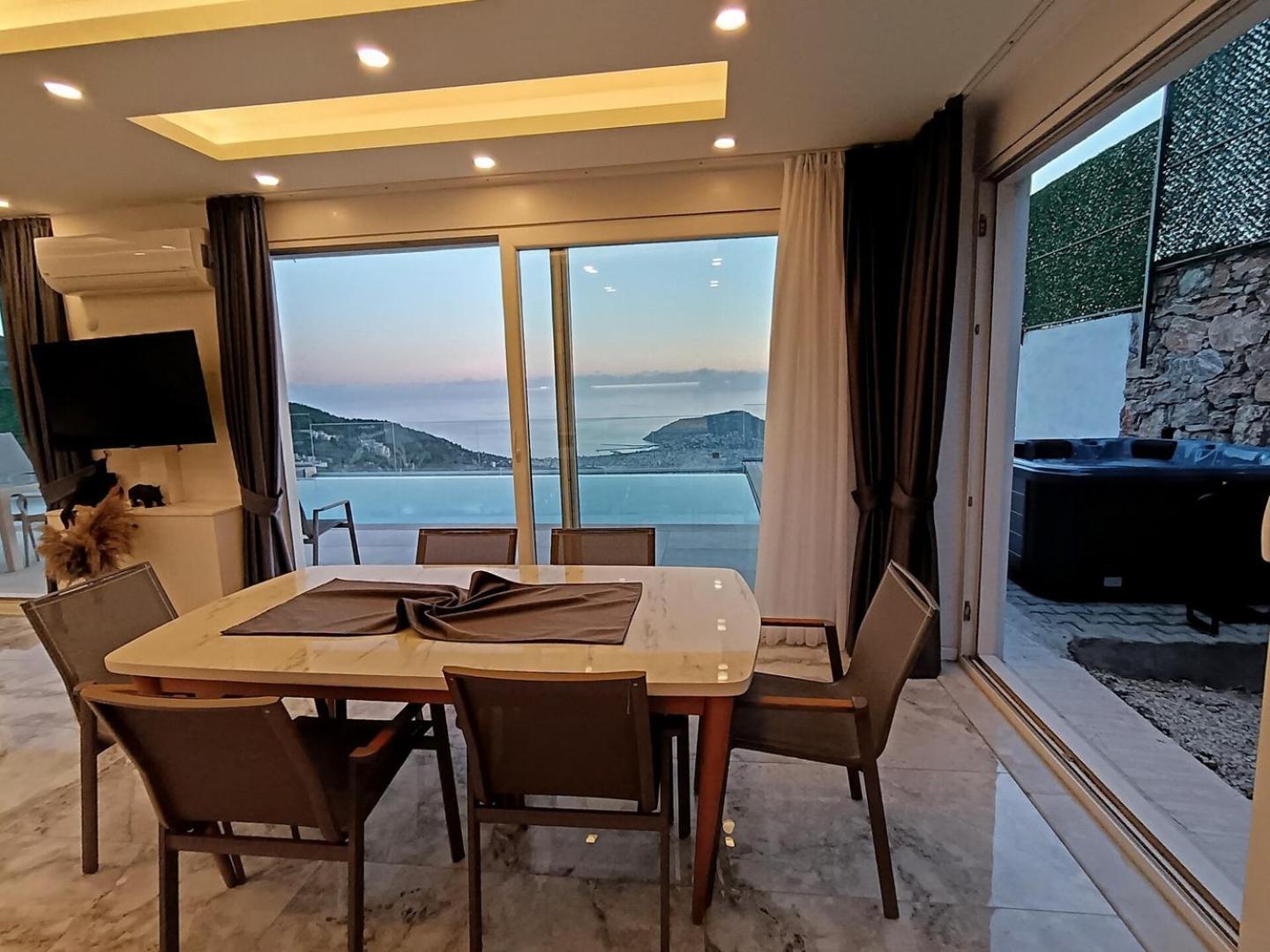 Ferienhaus Charming With A Pool Alanya
